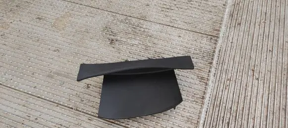 Citroen C3 Picasso Radio/GPS head unit trim 8108619