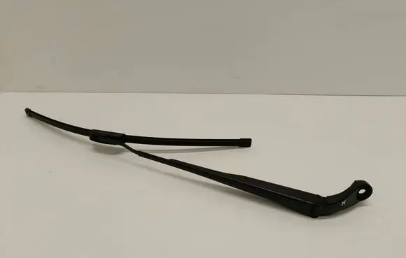 Honda Civic IX Front wiper blade arm