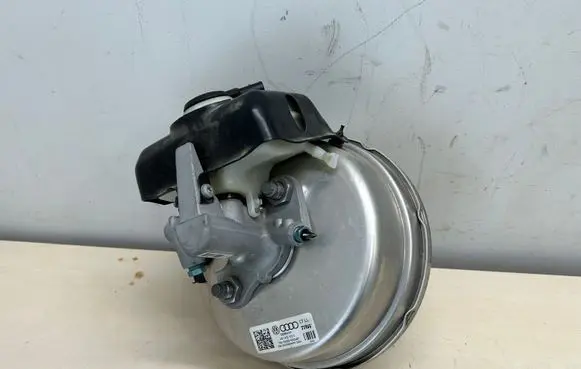 Audi A6 C7 Master brake cylinder 4G1612103G