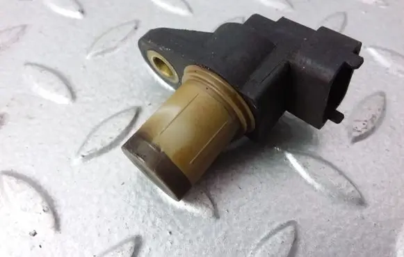 Mercedes-Benz E W211 Camshaft speed sensor A0031539728 0031539728