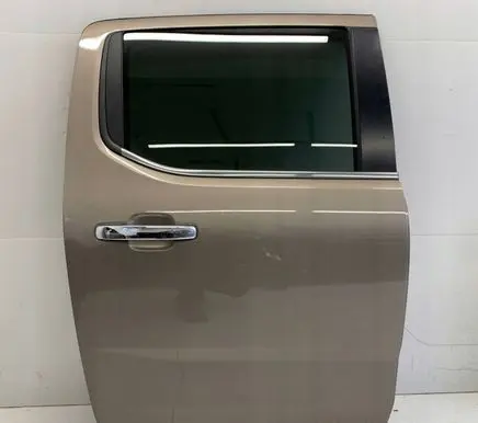 Volkswagen Amarok II Rear door