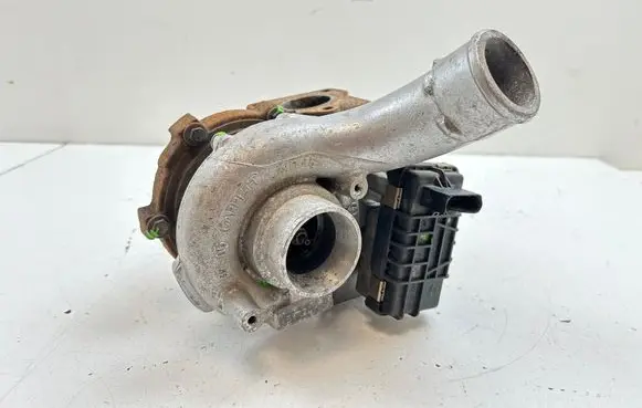 Audi A6 S6 C6 4F Turbo GS4059145721E