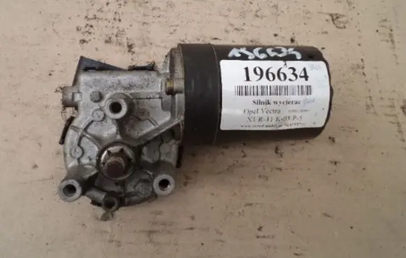 Opel Vectra B Front wiper linkage and motor