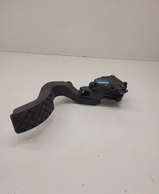 Audi A6 S6 C5 4B Accelerator throttle pedal 8D1723523M 6PV00837602