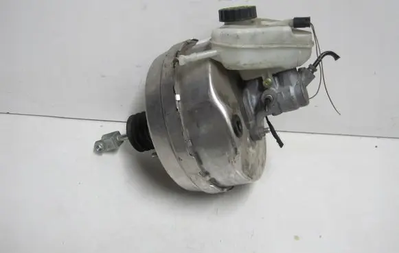 BMW 2 Active Tourer U06 Brake booster A2054300030