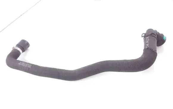 Land Rover Defender Engine coolant pipe/hose L8B28D059AC