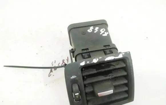 Volvo C30 Dash center air vent grill 506002