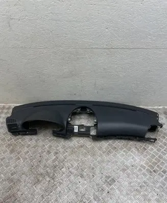 Mercedes-Benz E W211 Dashboard 20040903
