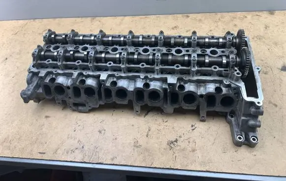 BMW X3 F25 Engine head 7781116 11128507561 8507561