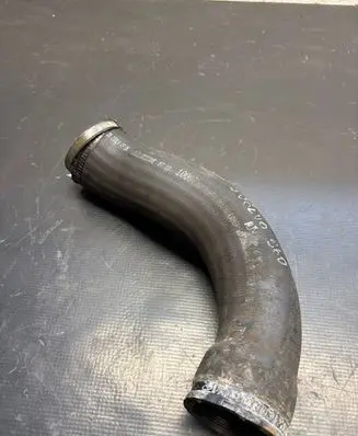 Volvo S60 Intercooler hose/pipe