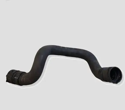 Opel Insignia A Engine coolant pipe/hose 565563897 39034383
