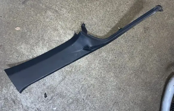 BMW 5 E39 Other trunk/boot trim element 8186813