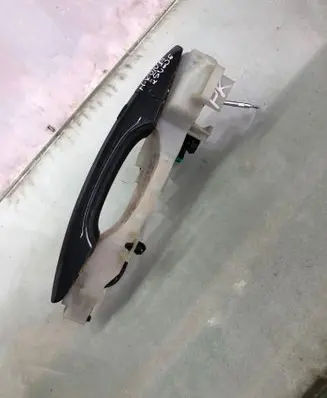 Hyundai Kona II Front door exterior handle