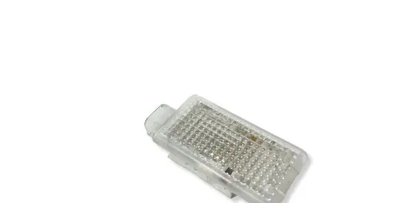 Audi A8 S8 D3 4E Boot/trunk interior light 8E0947101
