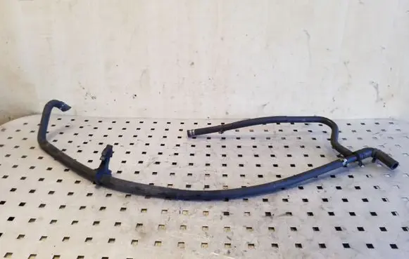 Volkswagen Transporter - Caravelle T4 Engine coolant pipe/hose