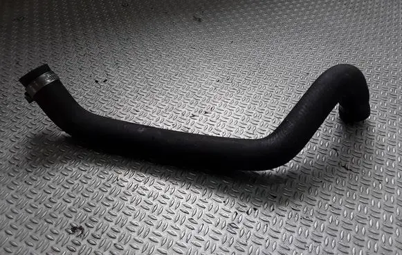 Mercedes-Benz Sprinter W901 W902 W903 W904 Engine coolant pipe/hose A9018324723