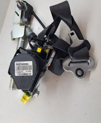 Honda CR-V Front seatbelt 608200000A