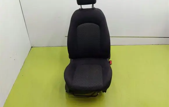 Fiat Grande Punto Front passenger seat 