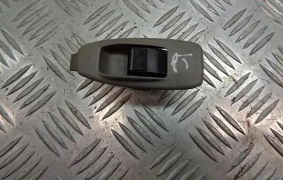 Mazda Premacy Quarter vent window switch 