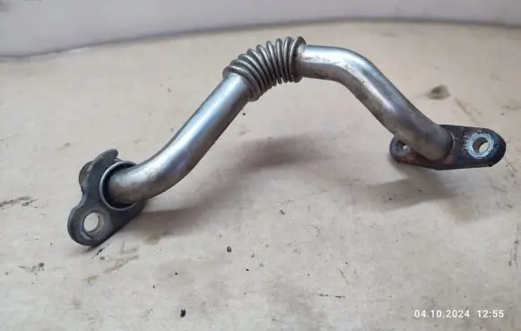 Jaguar XF X250 Turbo turbocharger oiling pipe/hose