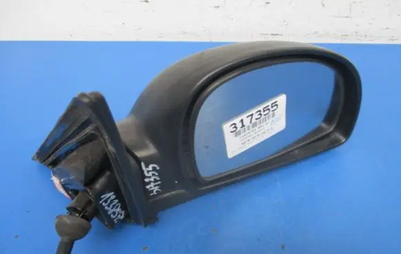 Hyundai Accent Front door electric wing mirror