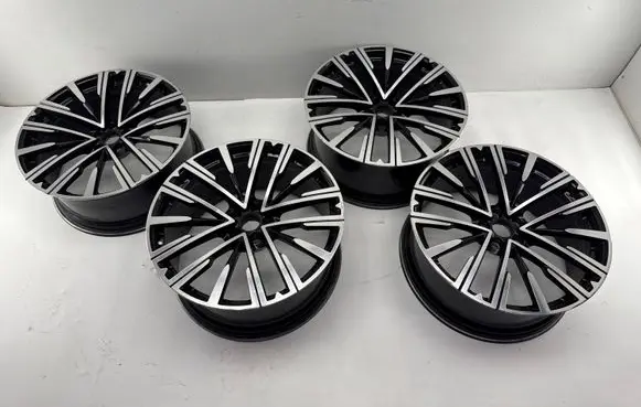 Maserati Grecale R21 alloy rim 670171187 670171186