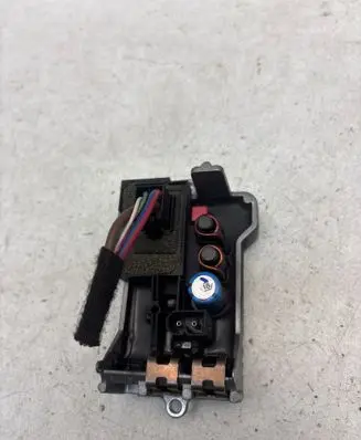 Mercedes-Benz CLS C219 Heater blower motor/fan resistor A2308216351 060828 9140010471