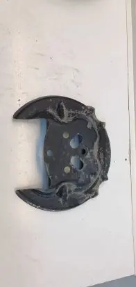 Peugeot 2008 II Rear brake disc plate dust cover 9825073280