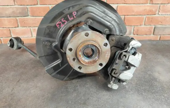 BMW X3 F25 Front wheel hub spindle knuckle 6787679