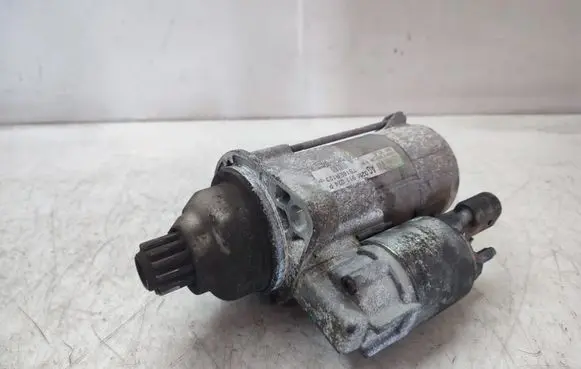 Volkswagen Tiguan Starter motor 02M911024P