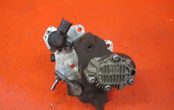 Renault Espace - Grand espace IV Fuel injection high pressure pump 8200680077 0445010099 H800385478