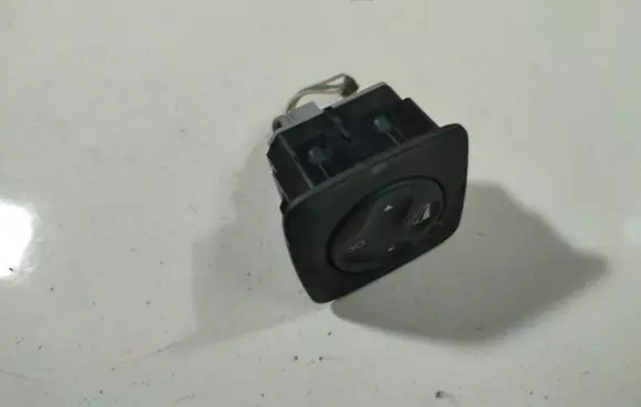 Renault Scenic III - Grand scenic III Wing mirror switch 283950001R