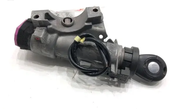 Seat Alhambra (Mk1) Ignition lock 4B0905851B