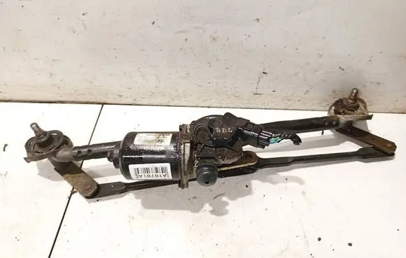 Front wiper linkage and motor