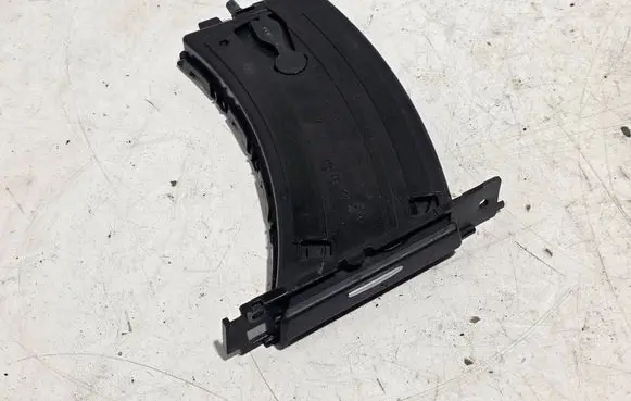 BMW 3 E90 E91 Cup holder 7127406 22167210 7027406