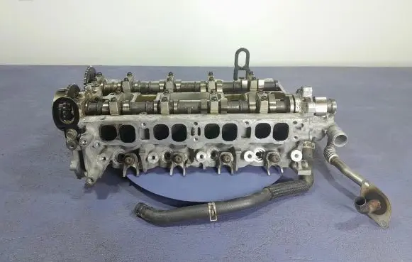 Mazda 6 Engine head 