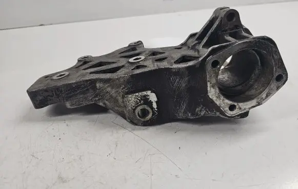 Fiat Stilo Engine mounting bracket B017