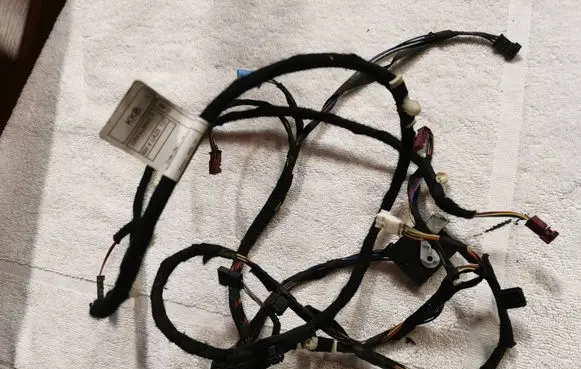BMW X5 G05 Front door wiring loom BM4UA23137 E64428A 8736335