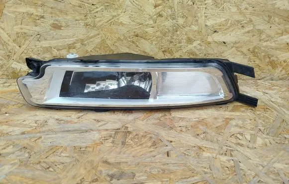 Volkswagen Passat Alltrack Front fog light 3G0941661L 1NA01183913 0118391300558461