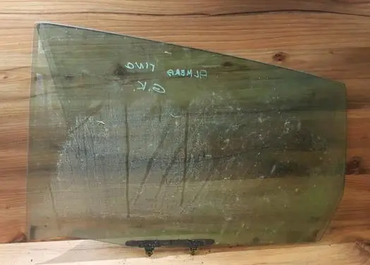 Nissan Almera Tino Rear door window glass 43r000015