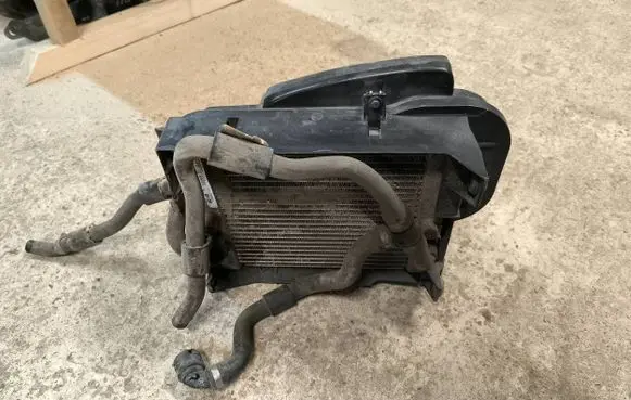 BMW X6 E71 Optional radiator 7586544 S9505002 16665