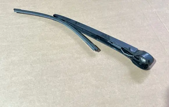 Skoda Octavia Mk3 (5E) Rear wiper blade arm 5E9955707A CH2054