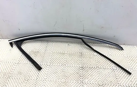 Peugeot 508 Front door trim (molding) 