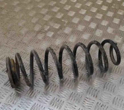 Volkswagen Touran I Rear coil spring