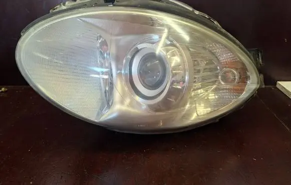 Mercedes-Benz R W251 Headlight/headlamp A2518260191 26344900