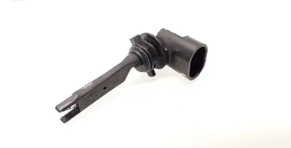 Tesla Model S Coolant level sensor 
