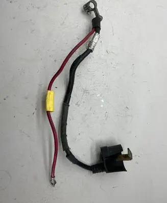 Volkswagen PASSAT B6 Positive cable (battery) 1K0971228L