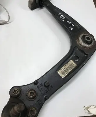 Peugeot 508 RXH Front lower control arm/wishbone