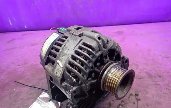 Volkswagen Transporter - Caravelle T4 Generator/alternator 