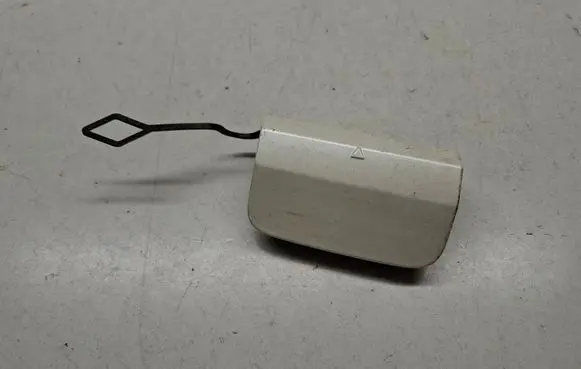 Mercedes-Benz CLS C218 X218 Front tow hook cap/cover 2188851026 A2188851026
